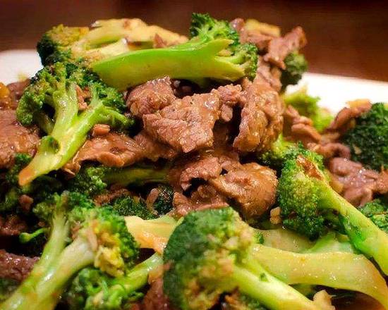 Boeuf sauté avec brocoli 西兰牛